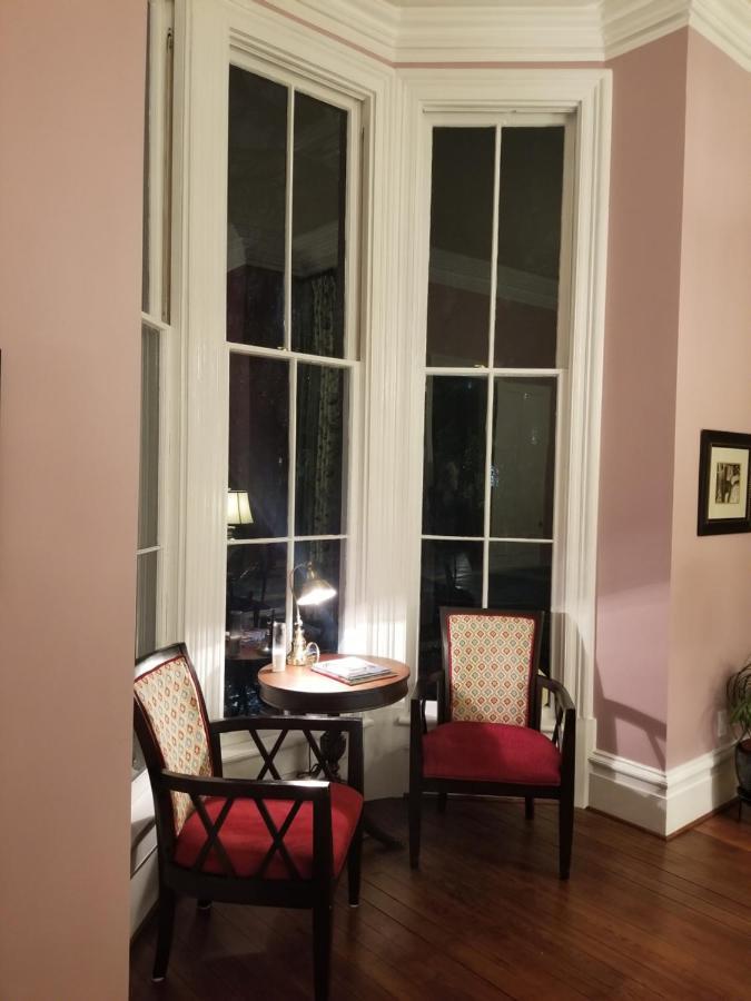 Thomas Weihs Haus Bed and Breakfast Savannah Eksteriør billede